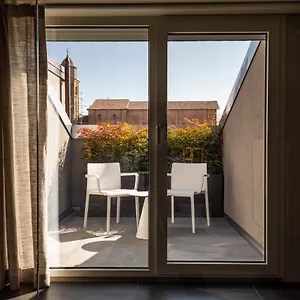 Nocleg ze śniadaniem Rb Del Teatro&apartaments, Imola